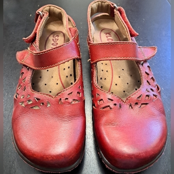 COPY - Klogs Mary Jane Closed Toe Slingback Sandal - Picture 1 of 11